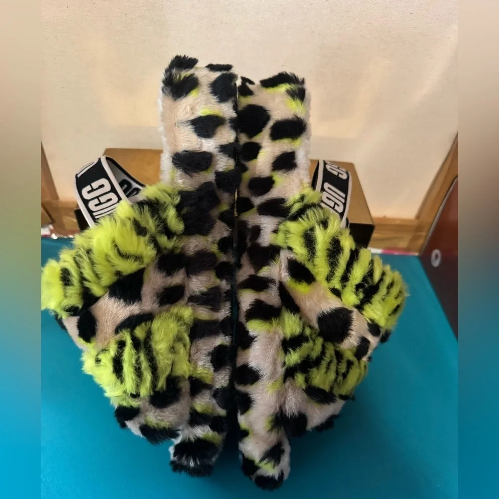UGG Women's Sandals with Neon Green and Black Leopard Print - Picture 3 of 7